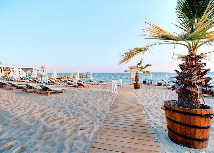 Διαμέρισμα Beachfront By Marty's *